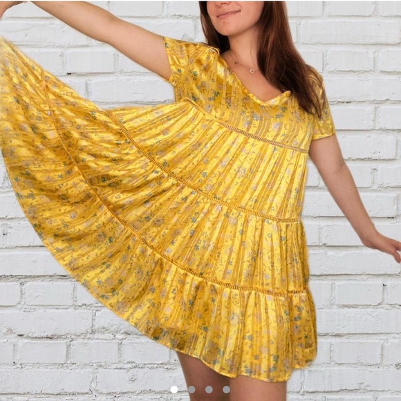 Urban outfitters yellow babydoll dress - Picture 1 of 4